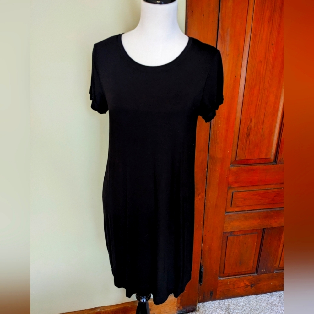 C&C California black t-shirt dress, size medium, new with tags